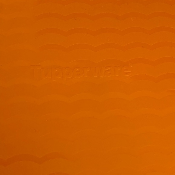 Tupperware Orange Replacement Lids - Picture 4 of 7